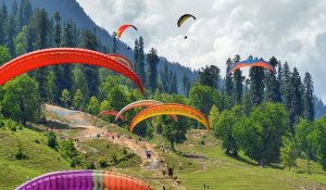 Tour Photo: Snow &amp; Ice Sports in the Himalayas